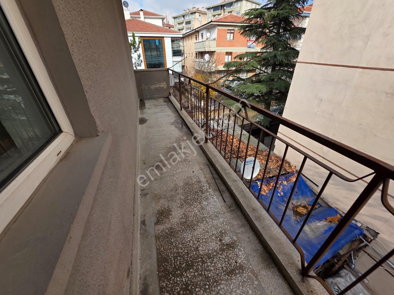 Etlik Şehir Hastanesine Yakın Katta 3+1 Kiralık Daire - Görsel 3