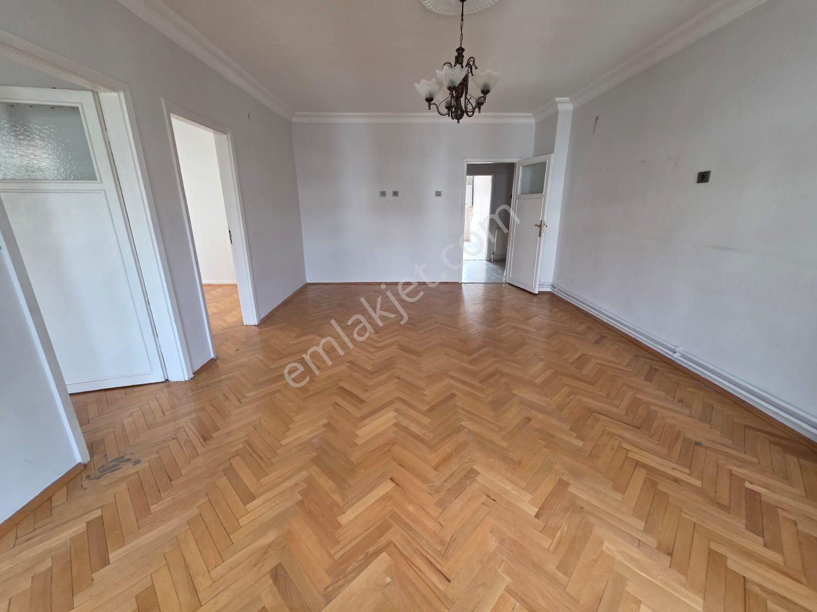 Etlik Şehir Hastanesine Yakın Katta 3+1 Kiralık Daire - Görsel 8