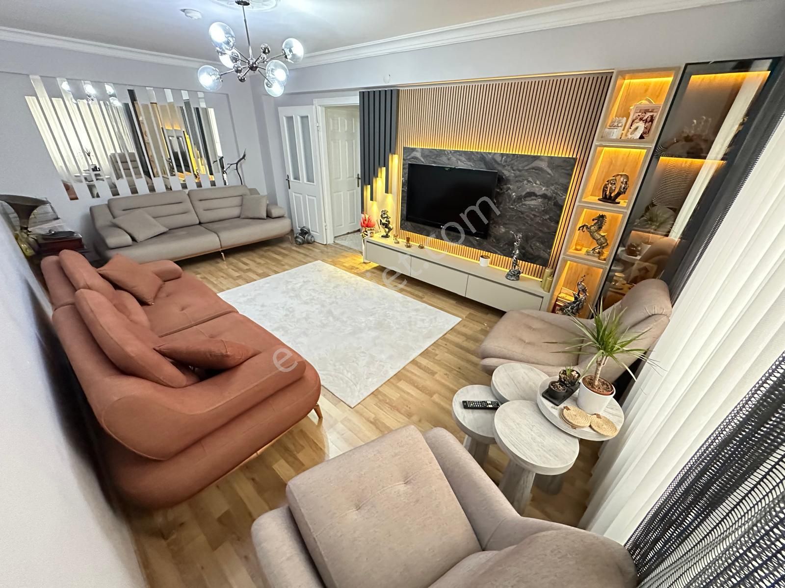 Etimesgut Topçu Mah Asansörlü Ortakatta 3+1 Kredı Lımıtsız Daire