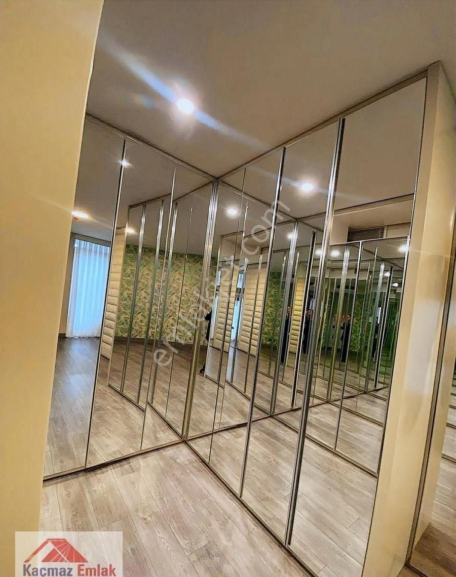 Kartal İstmarina 3.5+1 Özel Dekorasyon Deniz Manzaralı - Görsel 22