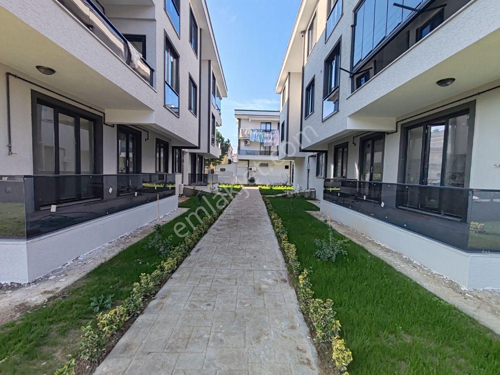 Adnan Mendereste Mükemmel Konum Oturuma Hazır 3+1 Lüks Daire - Görsel 2