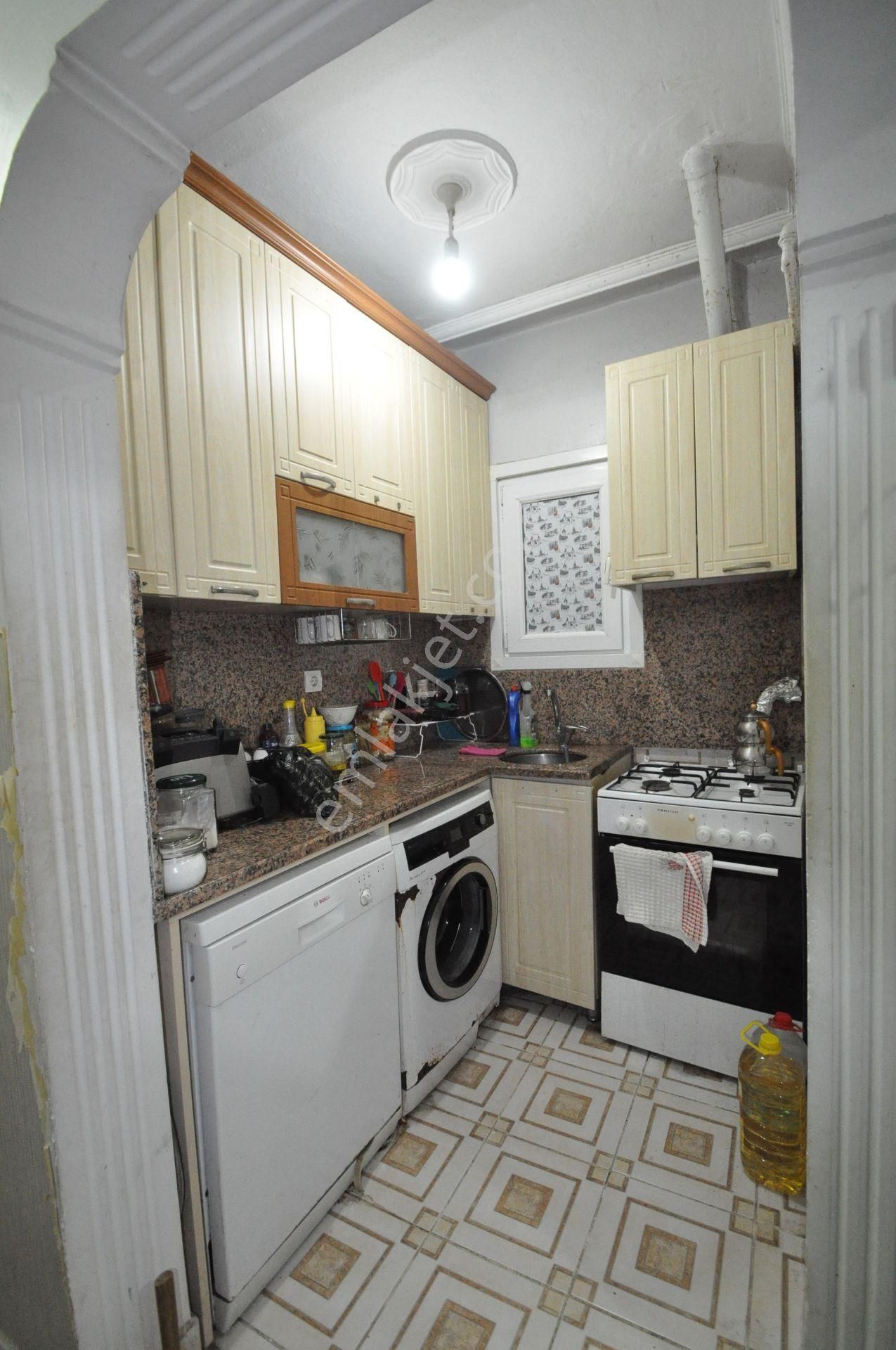 Bayrampaşa Kartaltepe Kaçmazdan Satılık 68m2 Düz Giriş Balkonlu Masrafsız Daire - Görsel 4