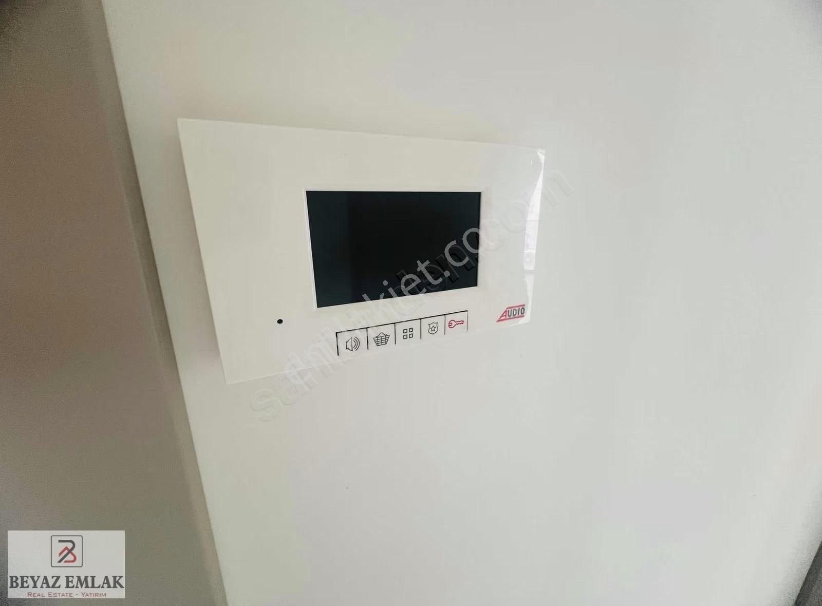 Aydoğmuş Mah'de Katta Sıfır Çift Balkonlu Ara Katta Satılık 2+1 - Görsel 13