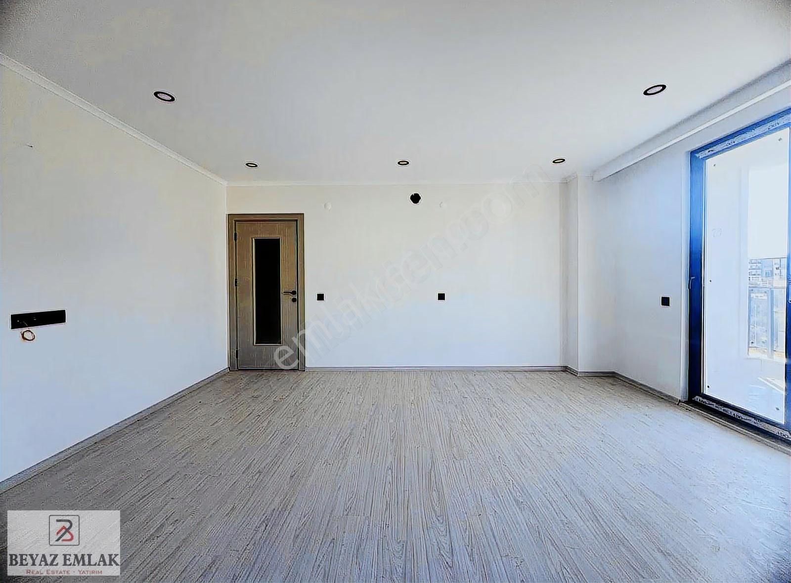 Aydoğmuş Mah'de Katta Sıfır Çift Balkonlu Ara Katta Satılık 2+1 - Görsel 6