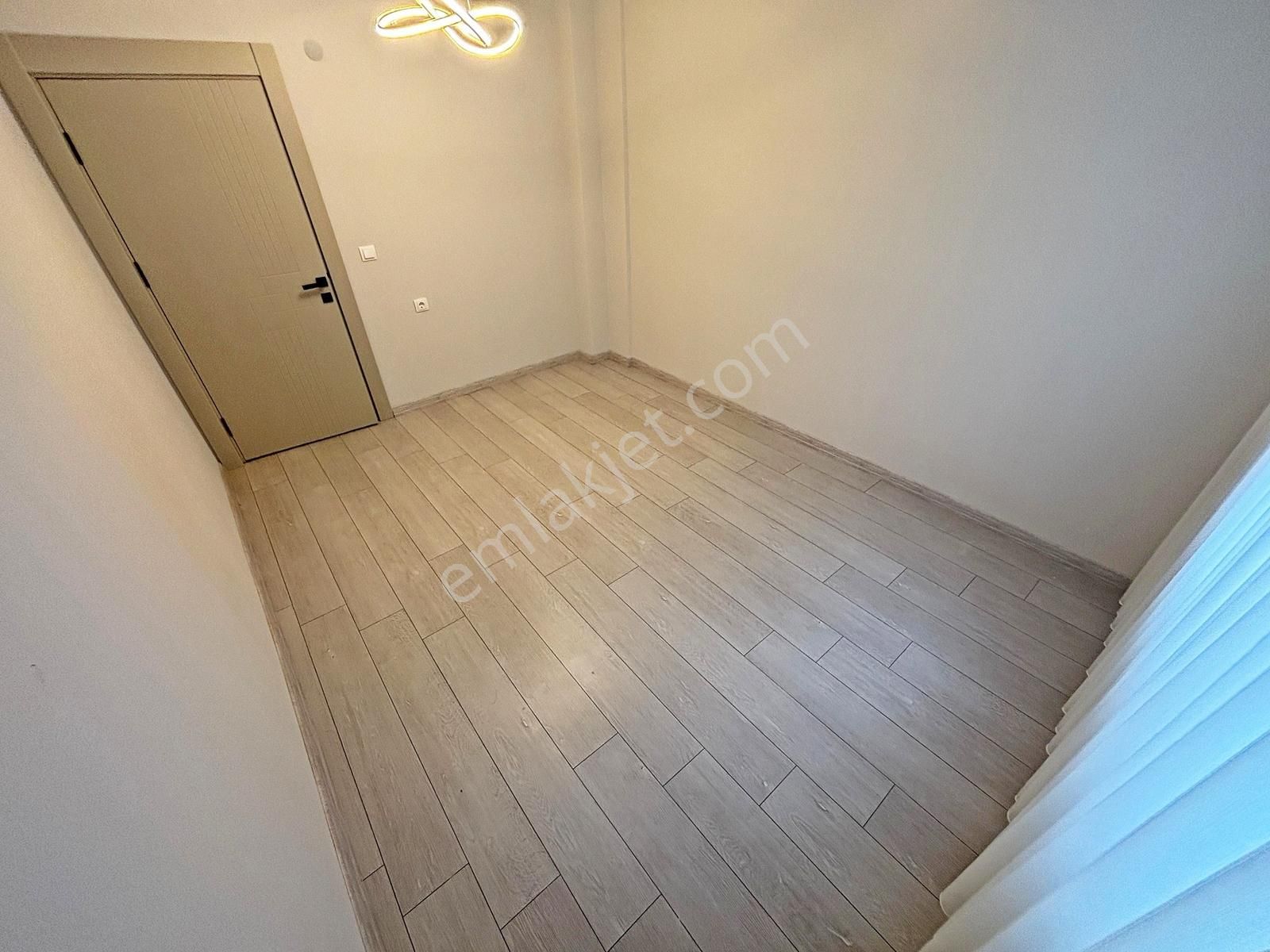 Yuvam'dan Acil Satılık Menderesde Ultra Lüx Daire Satışa Sunuldu - Görsel 14