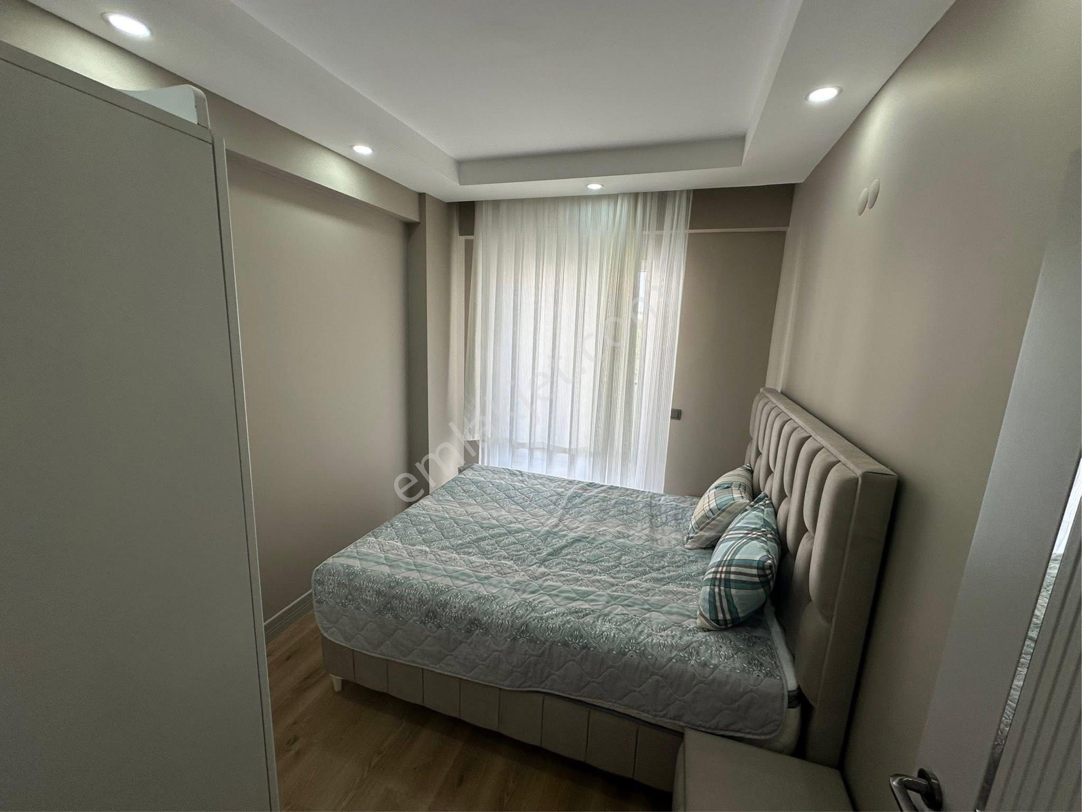 Ereğlikapı Mah.yeni İtfaiye Civarında Arakatta 2+0 Komple Eşyalı Asansörlü Balkonlu Şüx - Görsel 24