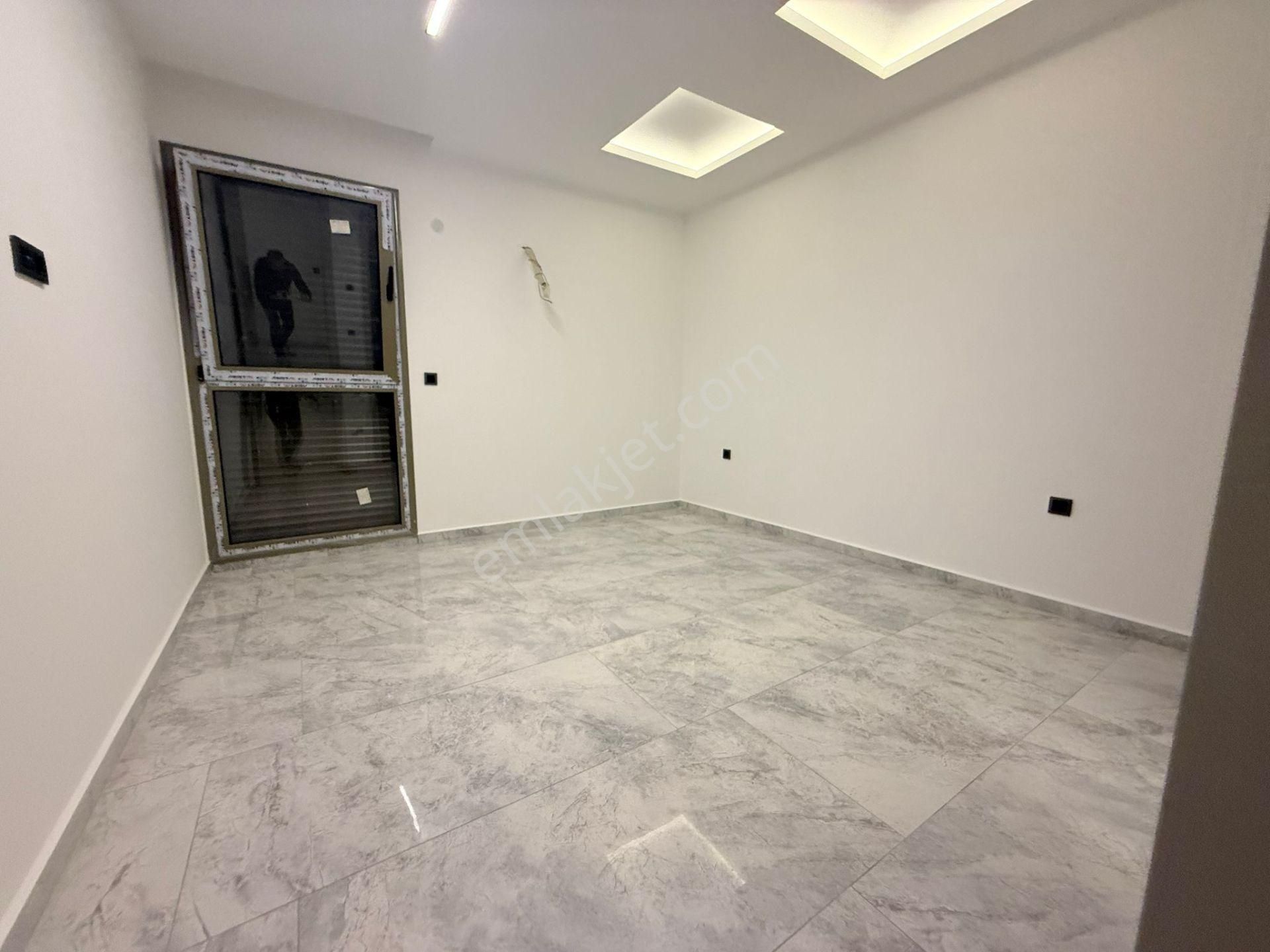 Şok Fiyat!-sahile 500 M-7/24guvenlık-havuz-bahçe-otopark-yeni-lüx- Bu Aya Özel Fırsat Villa - Görsel 19