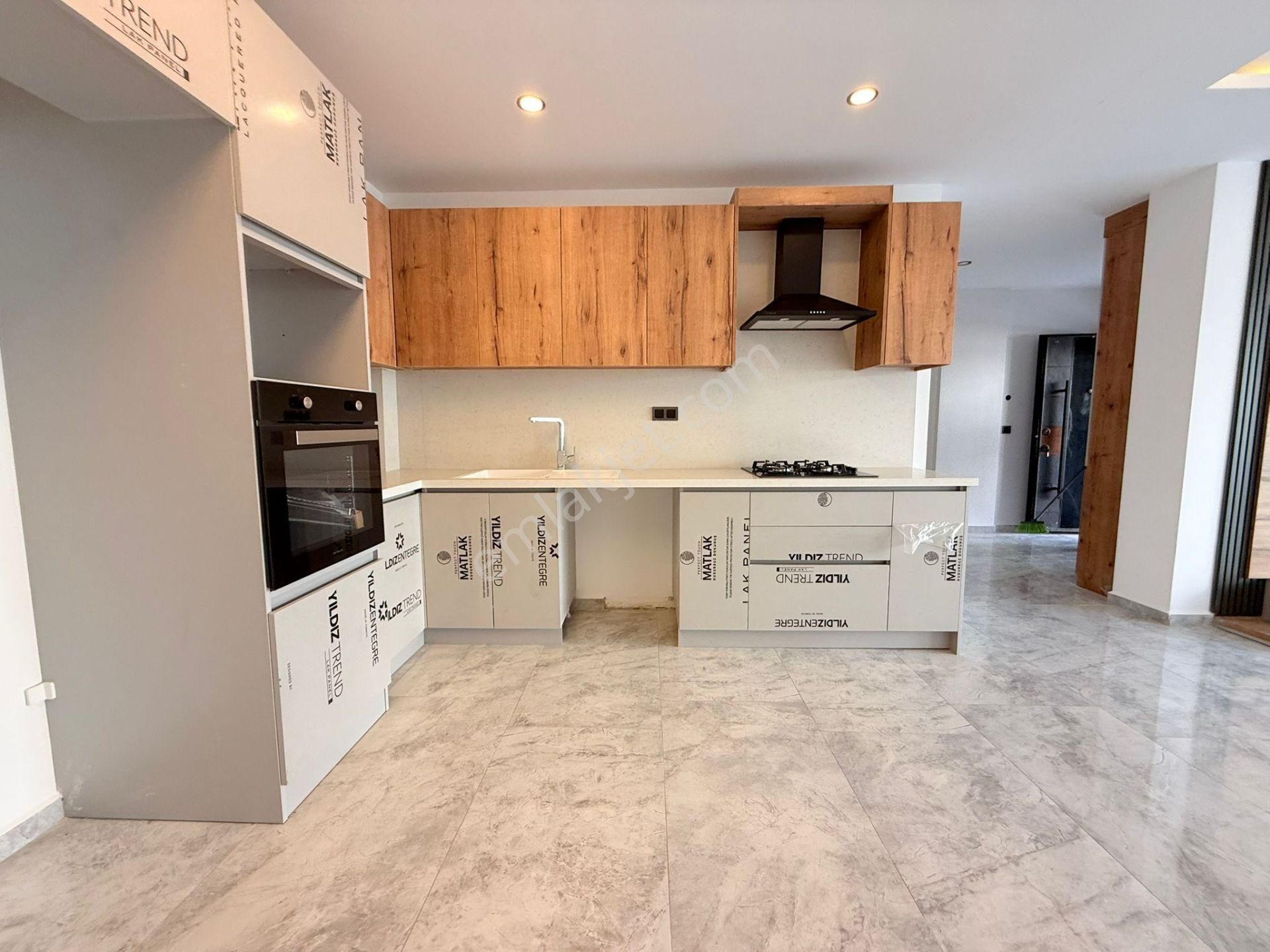 Şok Fiyat!-sahile 500 M-7/24guvenlık-havuz-bahçe-otopark-yeni-lüx- Bu Aya Özel Fırsat Villa - Görsel 30