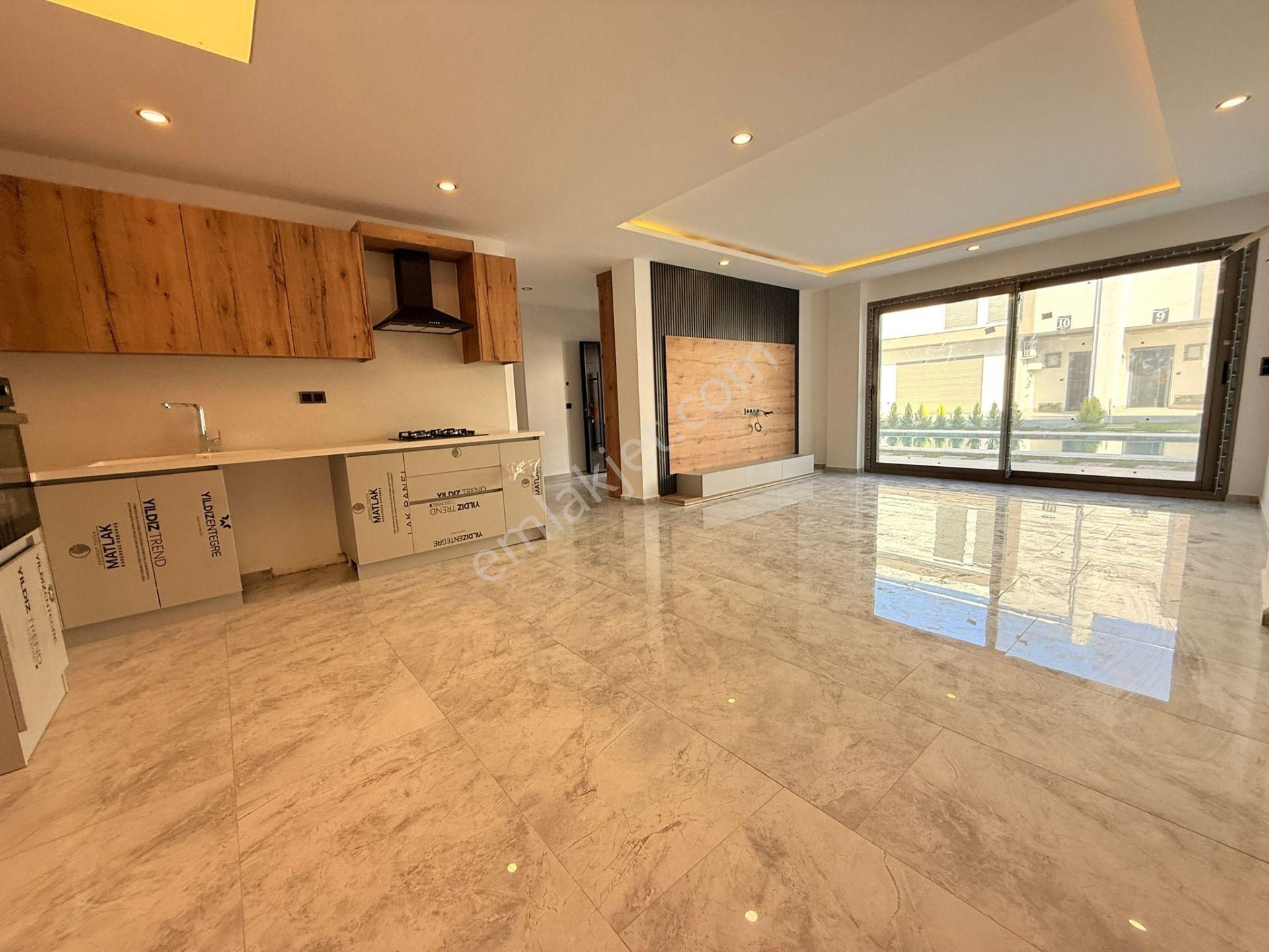 Şok Fiyat!-sahile 500 M-7/24guvenlık-havuz-bahçe-otopark-yeni-lüx- Bu Aya Özel Fırsat Villa - Görsel 10