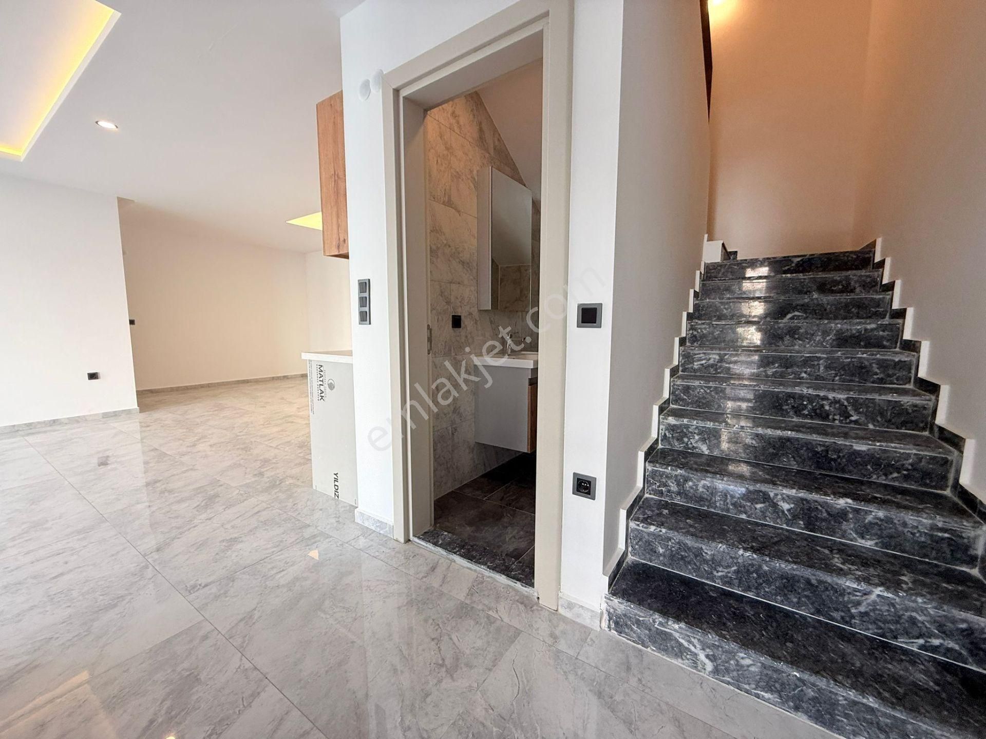 Şok Fiyat!-sahile 500 M-7/24guvenlık-havuz-bahçe-otopark-yeni-lüx- Bu Aya Özel Fırsat Villa - Görsel 26