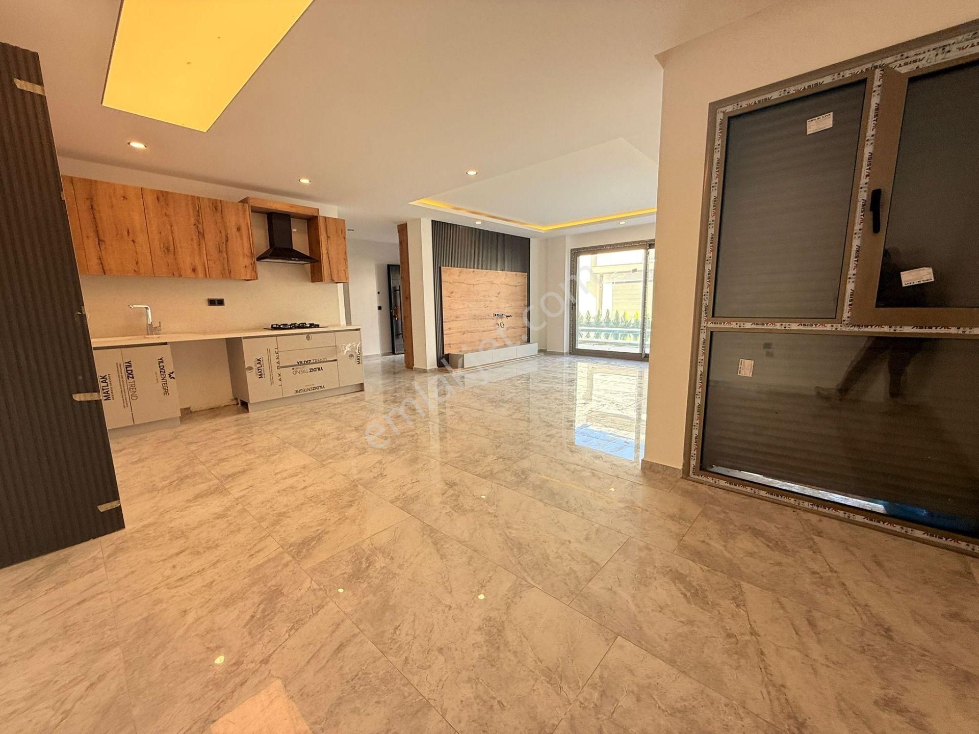 Şok Fiyat!-sahile 500 M-7/24guvenlık-havuz-bahçe-otopark-yeni-lüx- Bu Aya Özel Fırsat Villa - Görsel 8