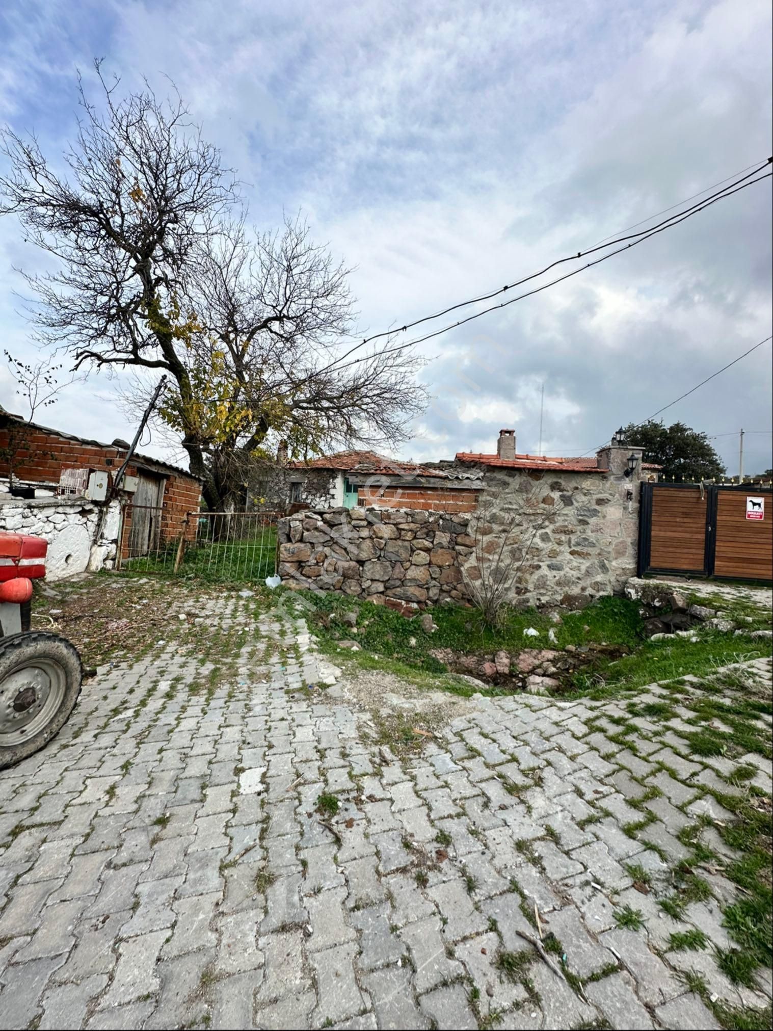 Bergama Balaban Mahallesi Köy Evi - Görsel 30