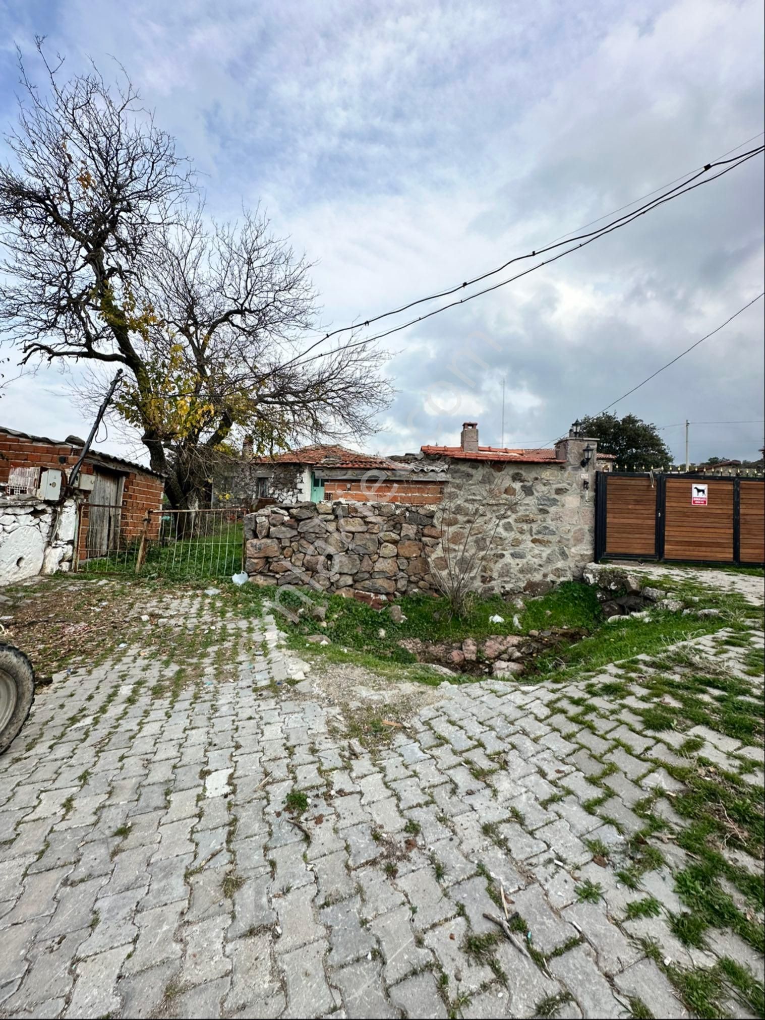 Bergama Balaban Mahallesi Köy Evi - Görsel 29