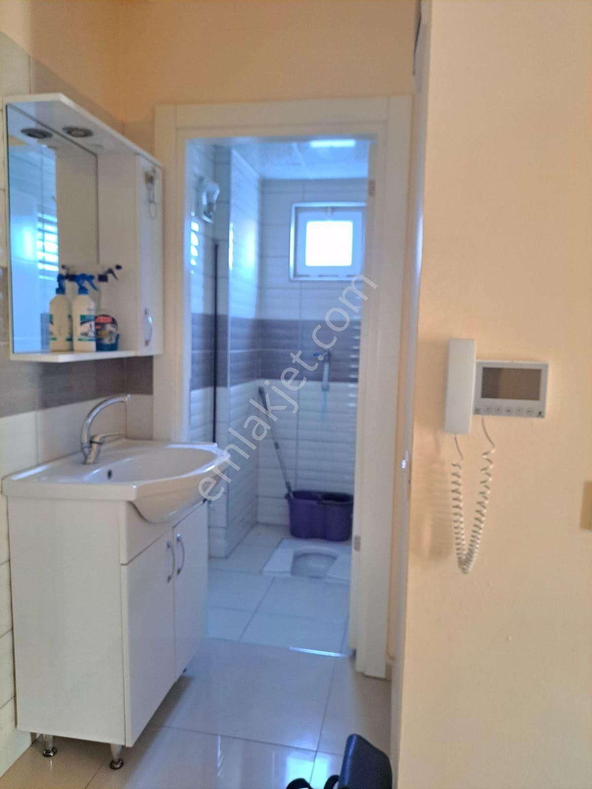 Sahibinden 2+1 Eşyalı Kiralık Kızıltoprak / Merkez - Görsel 8