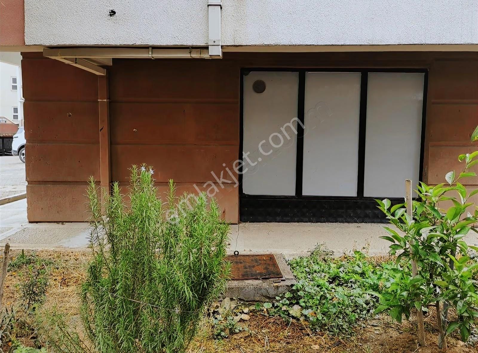 Century 21 Ewa'dan Site İçinde Satılık Köşe Dükkan !!! - Görsel 12