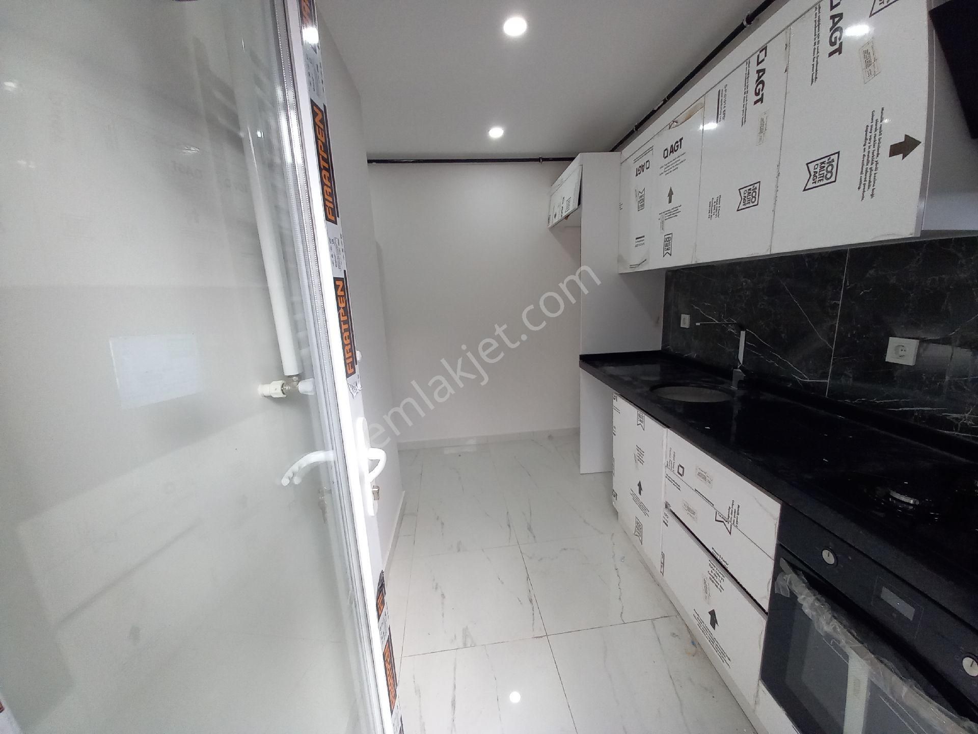 Bahçelievler Yenibosna Zafer Mah Satılık Daire Kat. 5.2+1 - Görsel 23