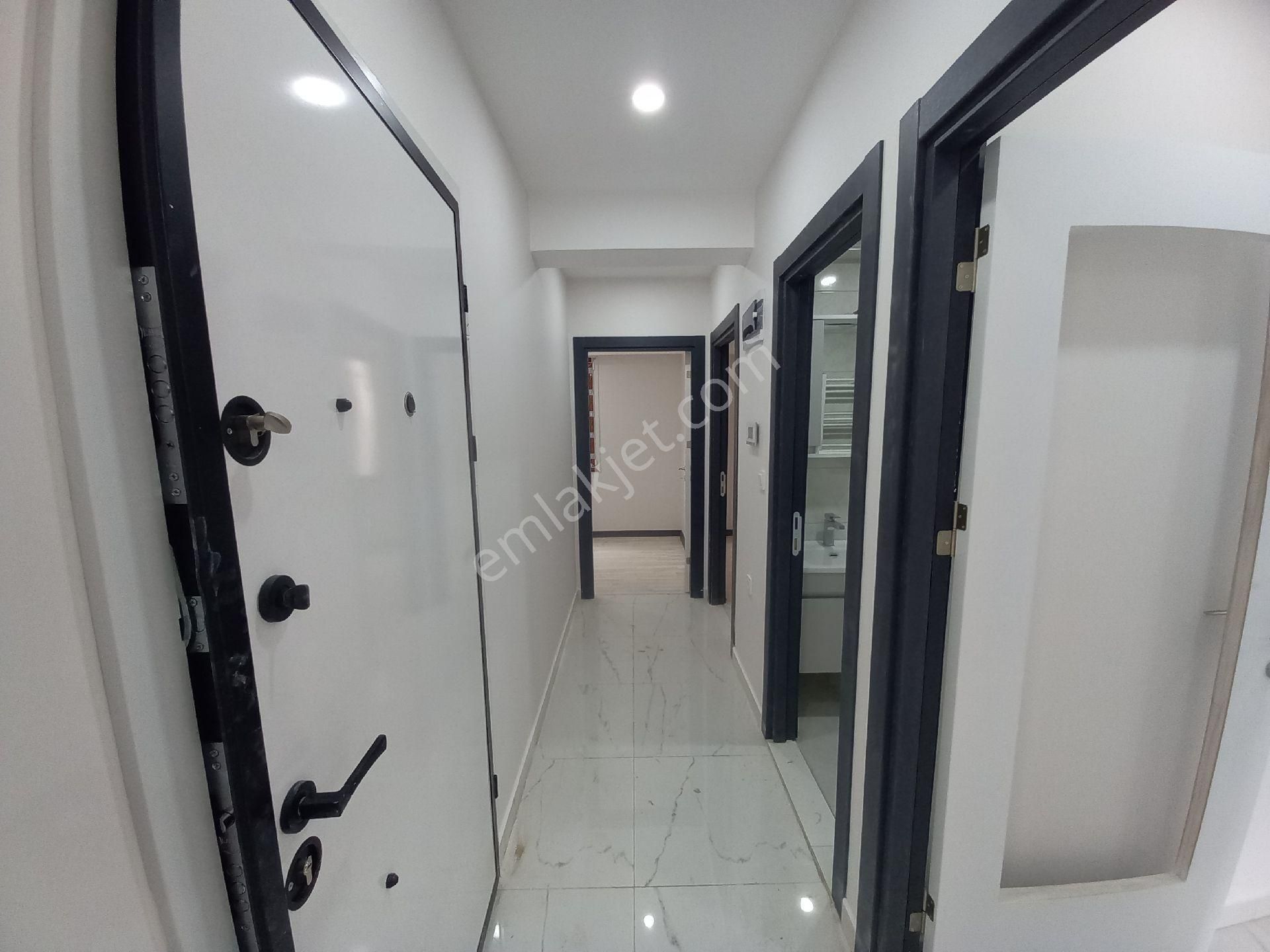 Bahçelievler Yenibosna Zafer Mah Satılık Daire Kat. 5.2+1 - Görsel 20