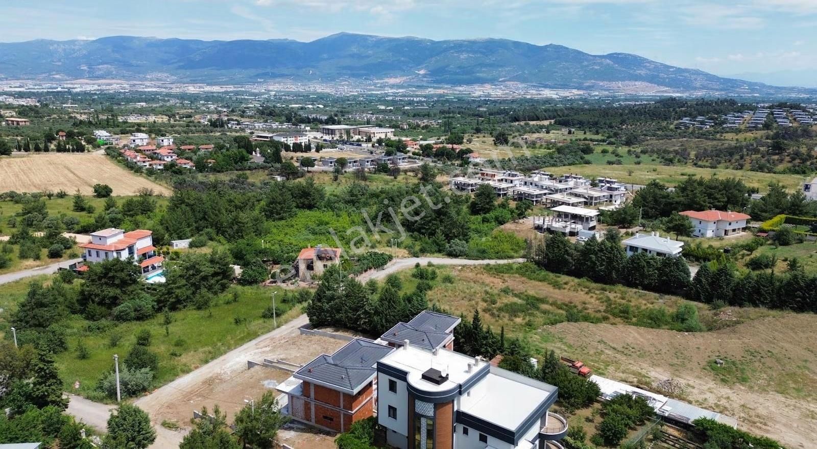 Çiniliköy Nifkent Sitesi'nde 1201 M2 Satılık Villa Arsası - Görsel 10