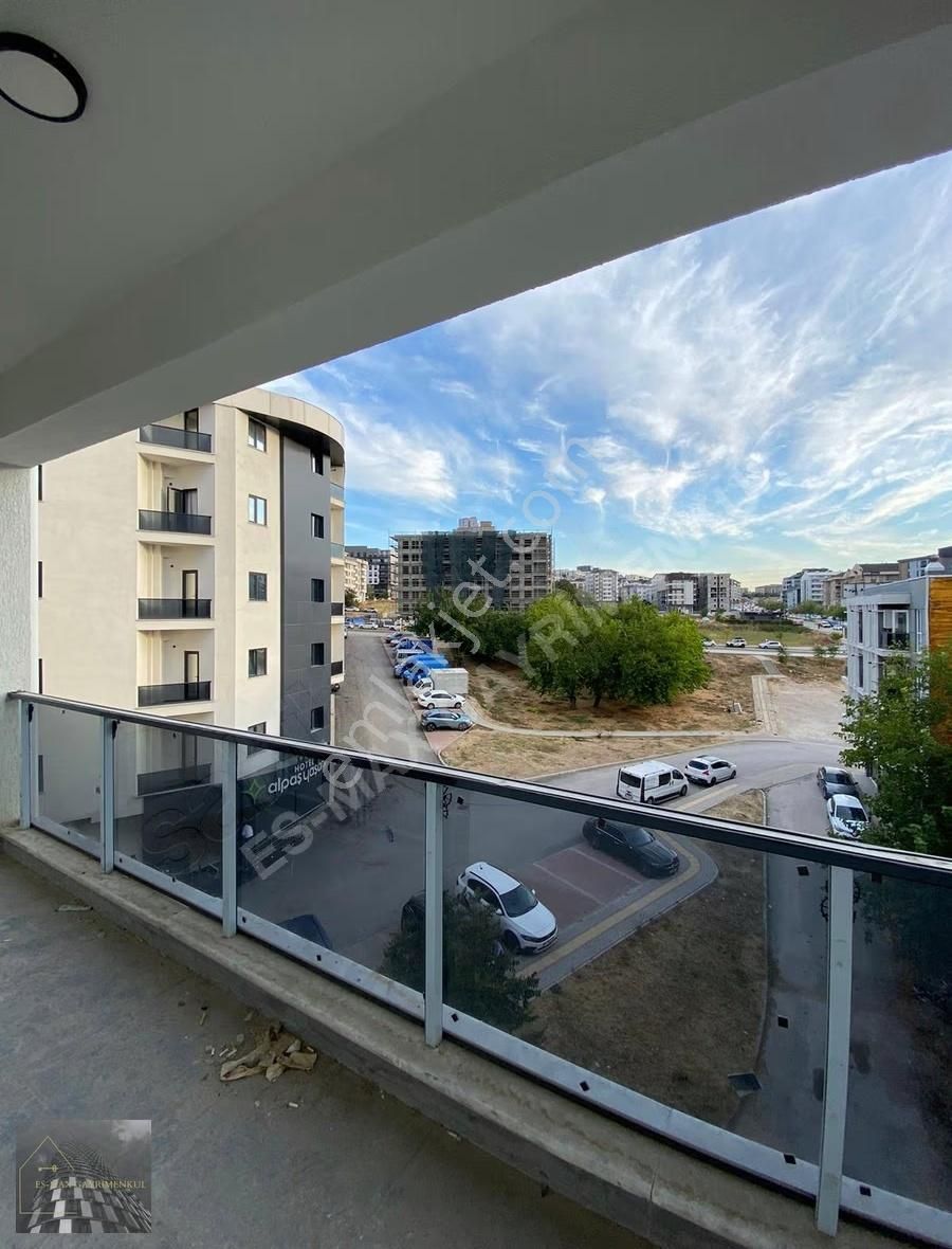 Görükle Ekomak Lusso Projesinde Eşyalı 1+1 Sıfır Kiralık Daire - Görsel 2