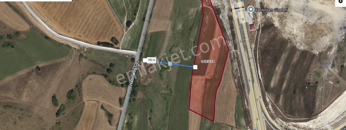 Arnavutköy Yassıörende Satılık Arsa , 3,045 M2 Yolu Var Hisseli Gişelere Yakın - Görsel 4