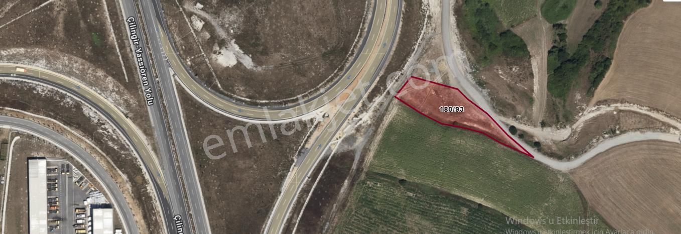 Arnavutköy Yassıörende Satılık Arsa , 418 M2 Hisseli Yolu Var - Görsel 2