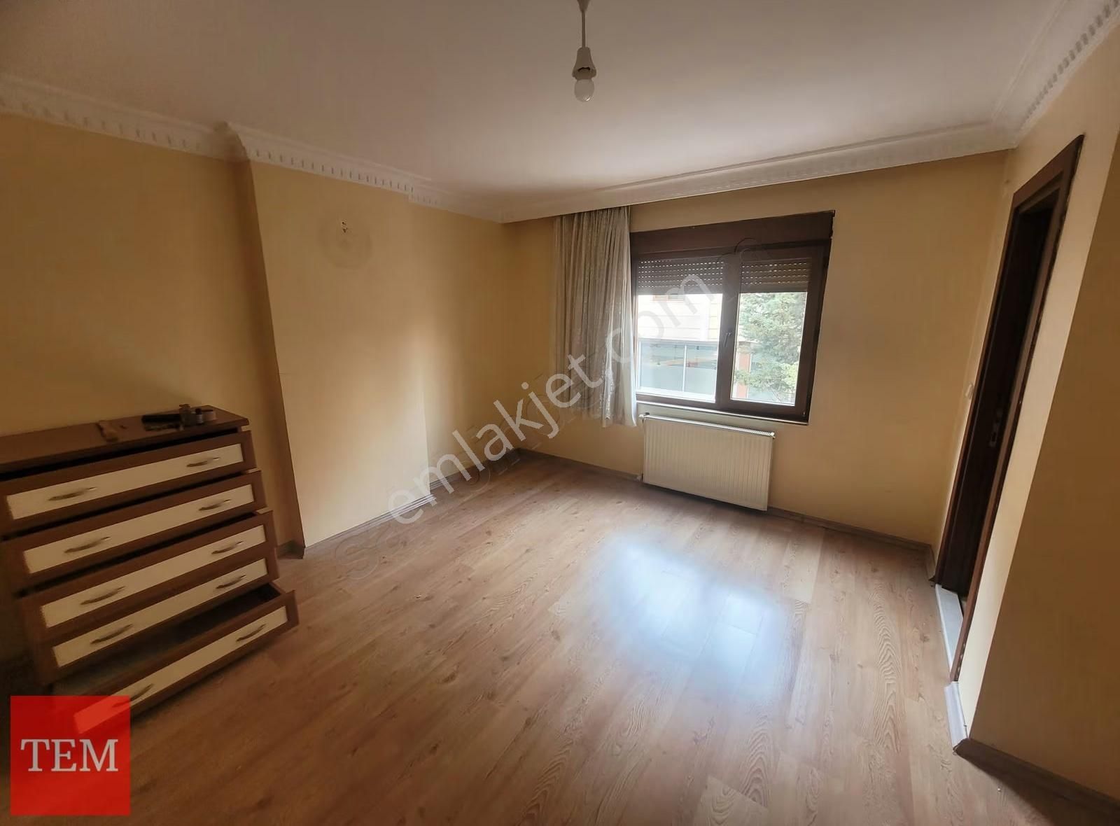 Yunus Emre Caddesine Cepheli Köşe Konumda Ferah Daire - Görsel 8