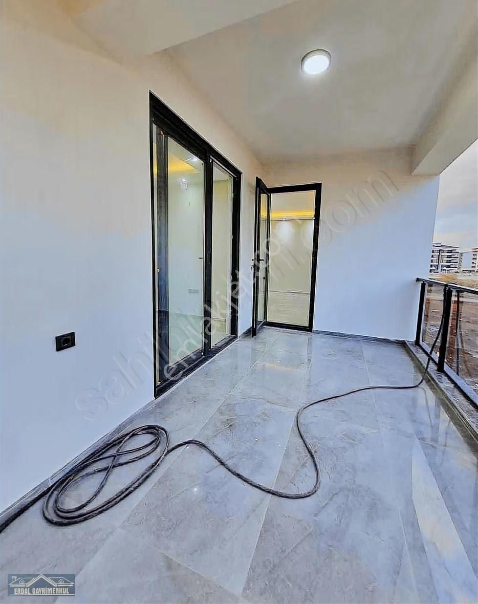 Yenişafakta Ultralüx 3+1 Daireler - Görsel 21