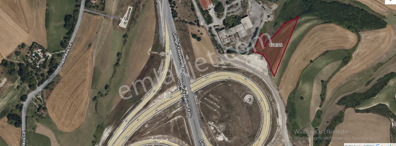 Arnavutköy Yassıörende Satılık Arsa , 957 M2 Yolu Var Evlerin Yakını Hisseli - Görsel 11