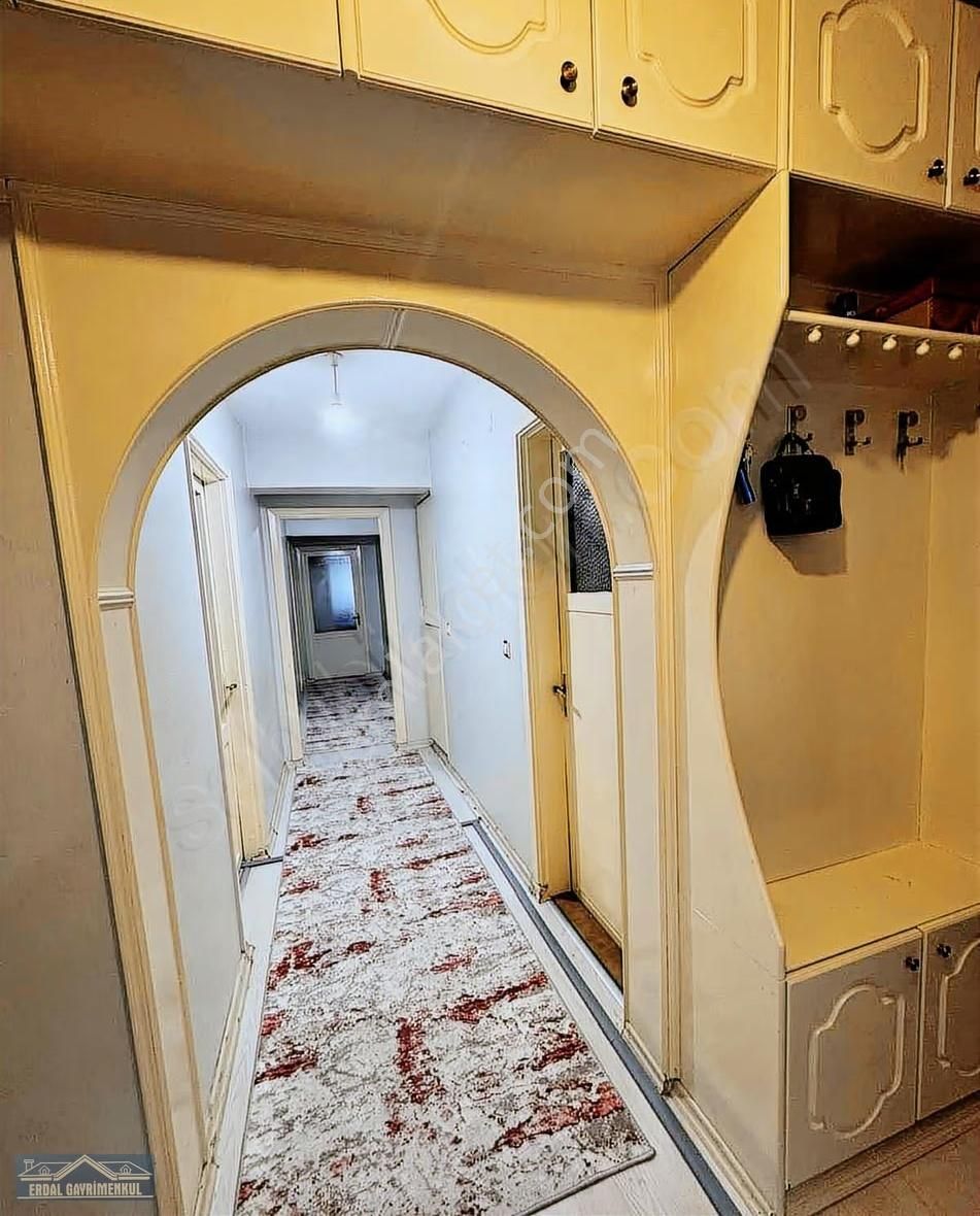 Saltak Caddesinde Arakat Fırsat 3+1 Daire - Görsel 10