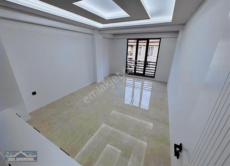 Ultra Lüks Satılık Ara Kat 3+1 Daire - Görsel 4