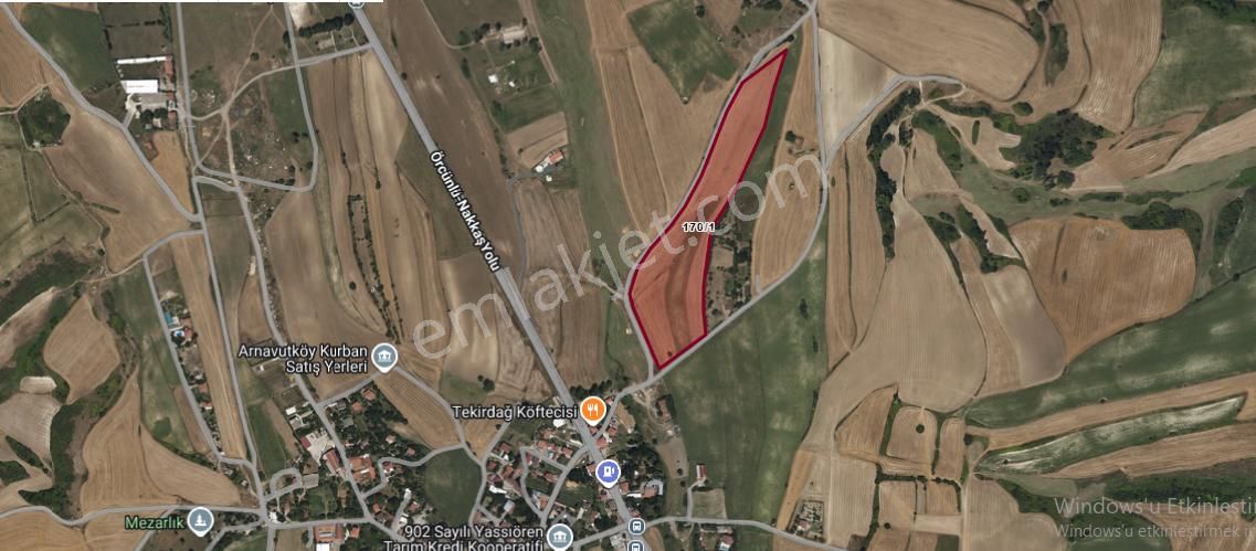 Arnavutköy Yassıörende Satılık Arsa ,4,088 M2 Yolu Var Evlerin Yakını Hisseli