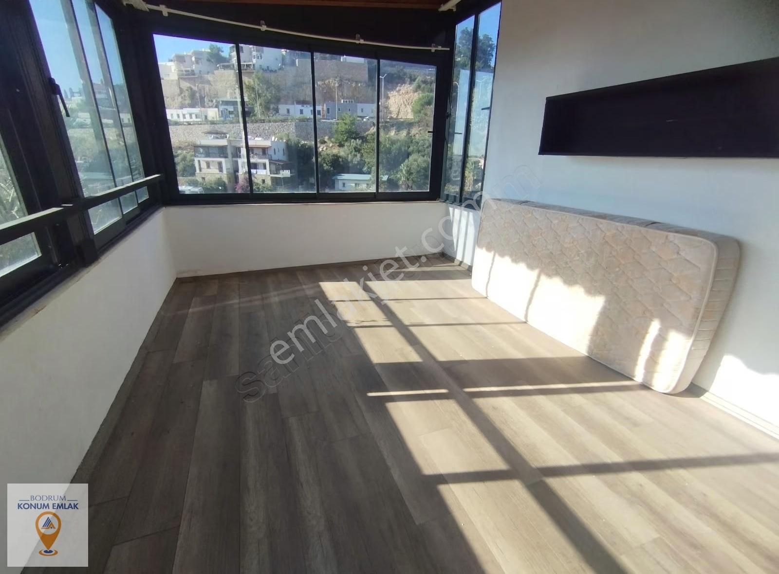 Bodrum Merkez'de 3+1 Deniz Manzaralı Müstakil Villa - Görsel 5