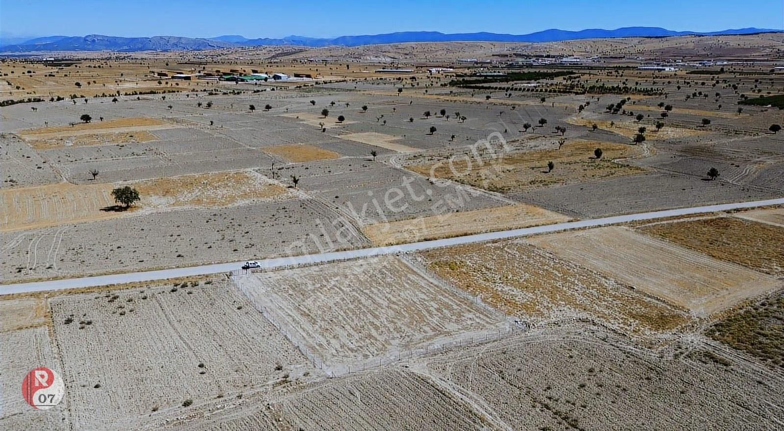 Antalya Korkuteli Akyar Mahallesinde Satılık 2.320m2 Tarla - Görsel 8