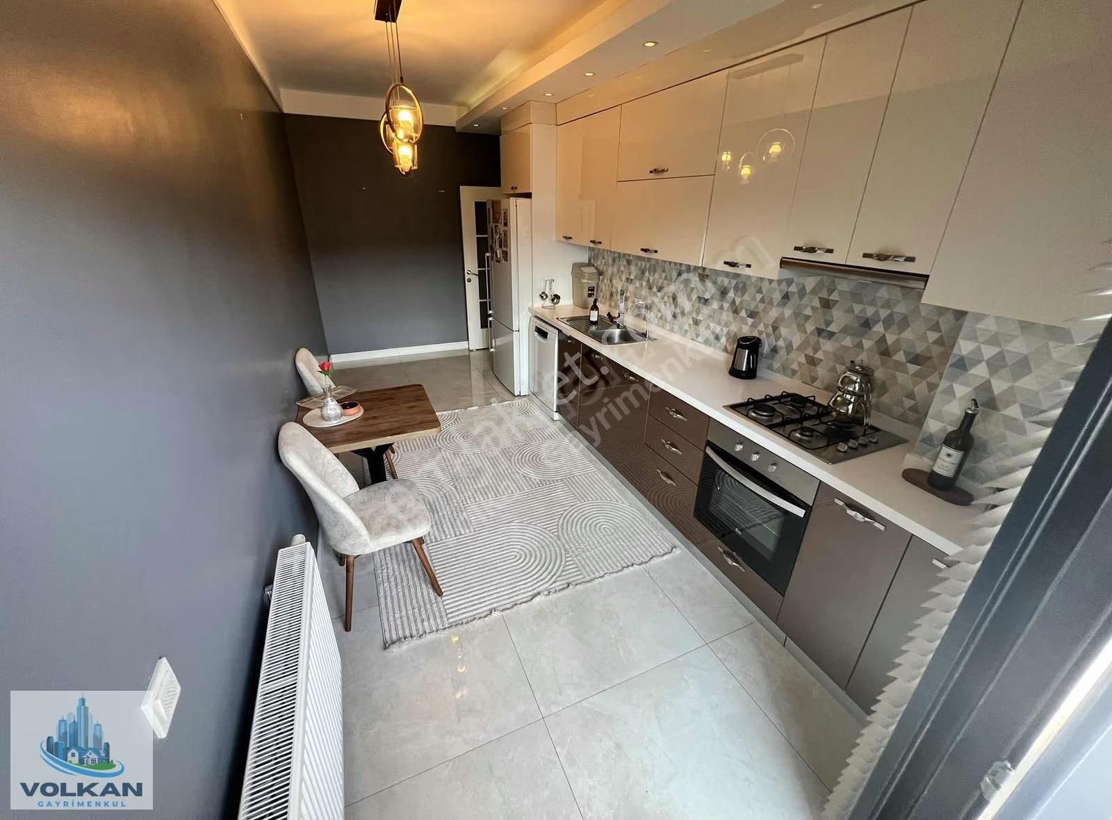 S.çiftligi Mah Tramvay Dibi Tripleks 3 Katlı 4+2 300m2 Lüks Dair - Görsel 13