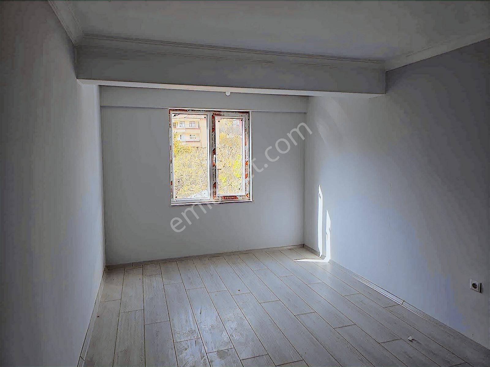 Fevziçakmak Mahallesi Nevzat Şener Bulvarında Satılık 3+1 - Görsel 7