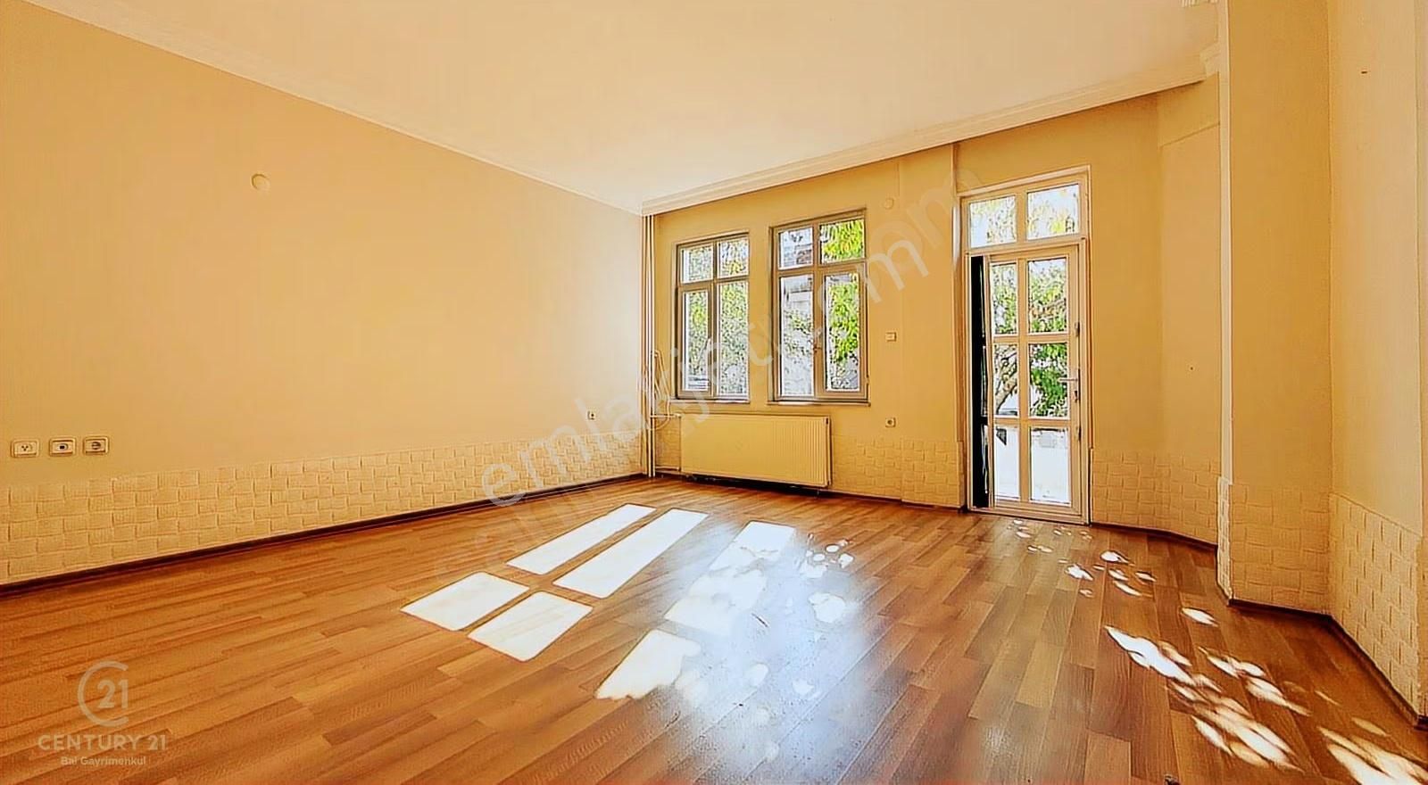 C21 Bal'dan Kuvayi Milliye'de Site İçi Satılık Villa - Görsel 3
