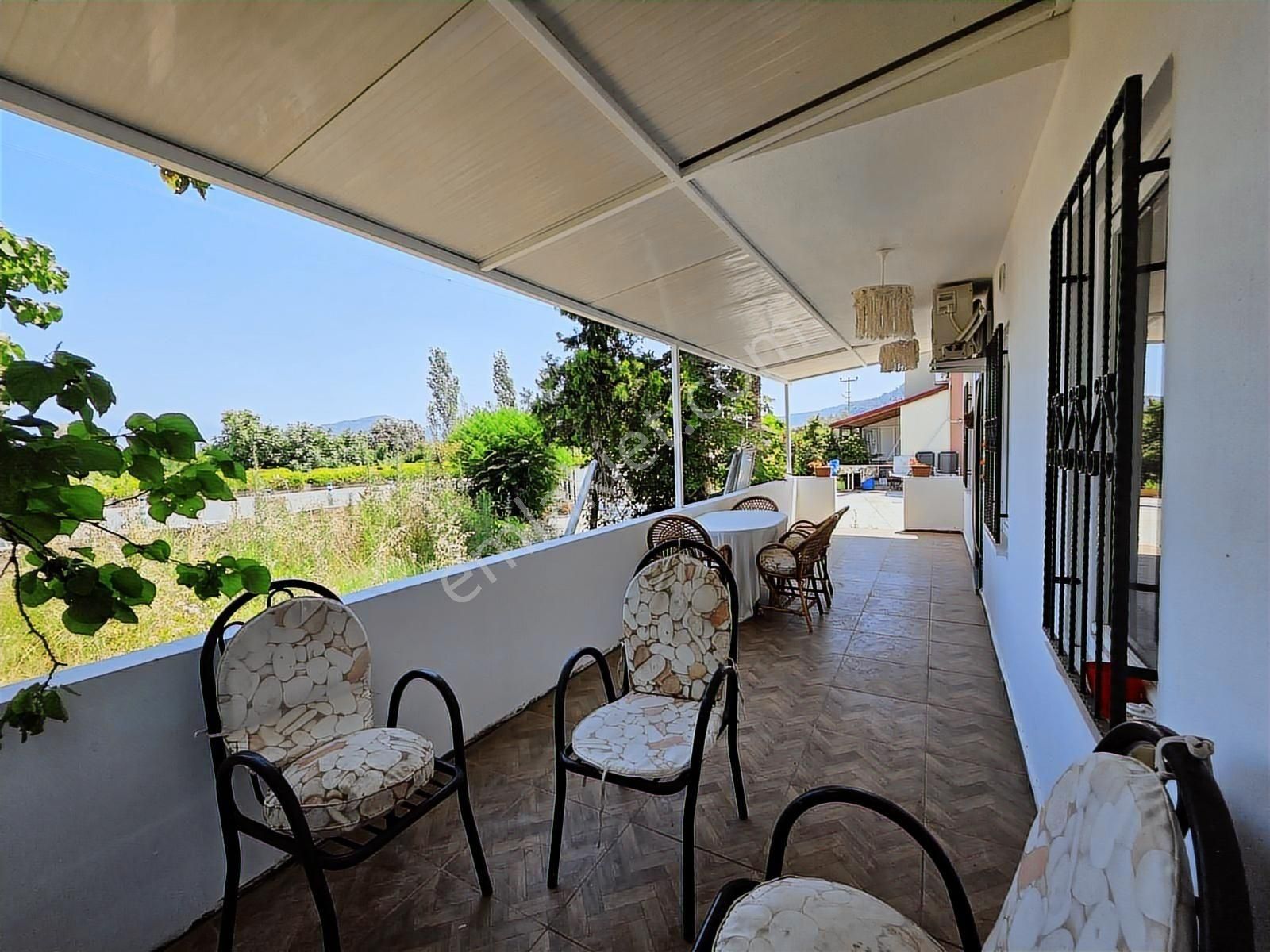 Fırsat! Yenilenmiş Havuzlu, Müstakil Girişli, 20 M2 Verandalı - Görsel 5