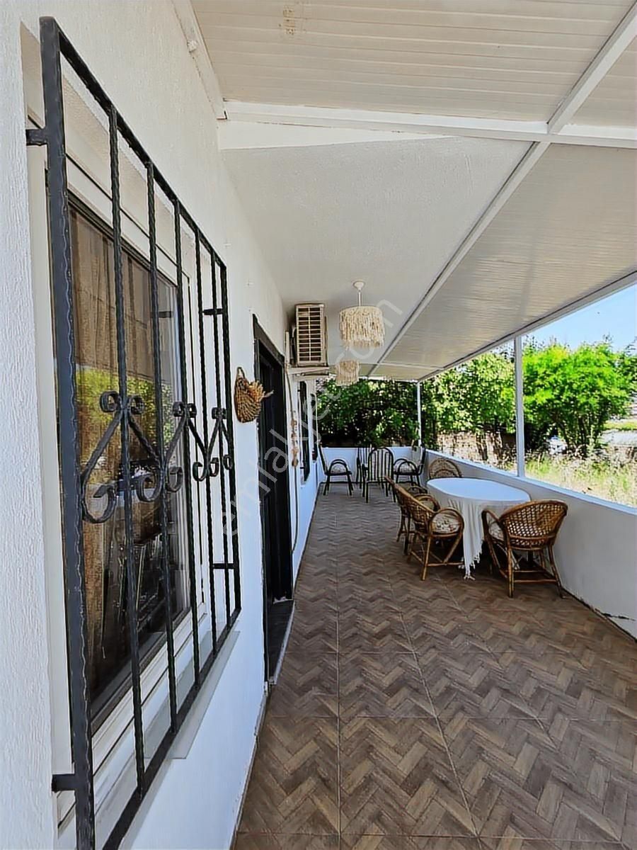 Fırsat! Yenilenmiş Havuzlu, Müstakil Girişli, 20 M2 Verandalı - Görsel 11