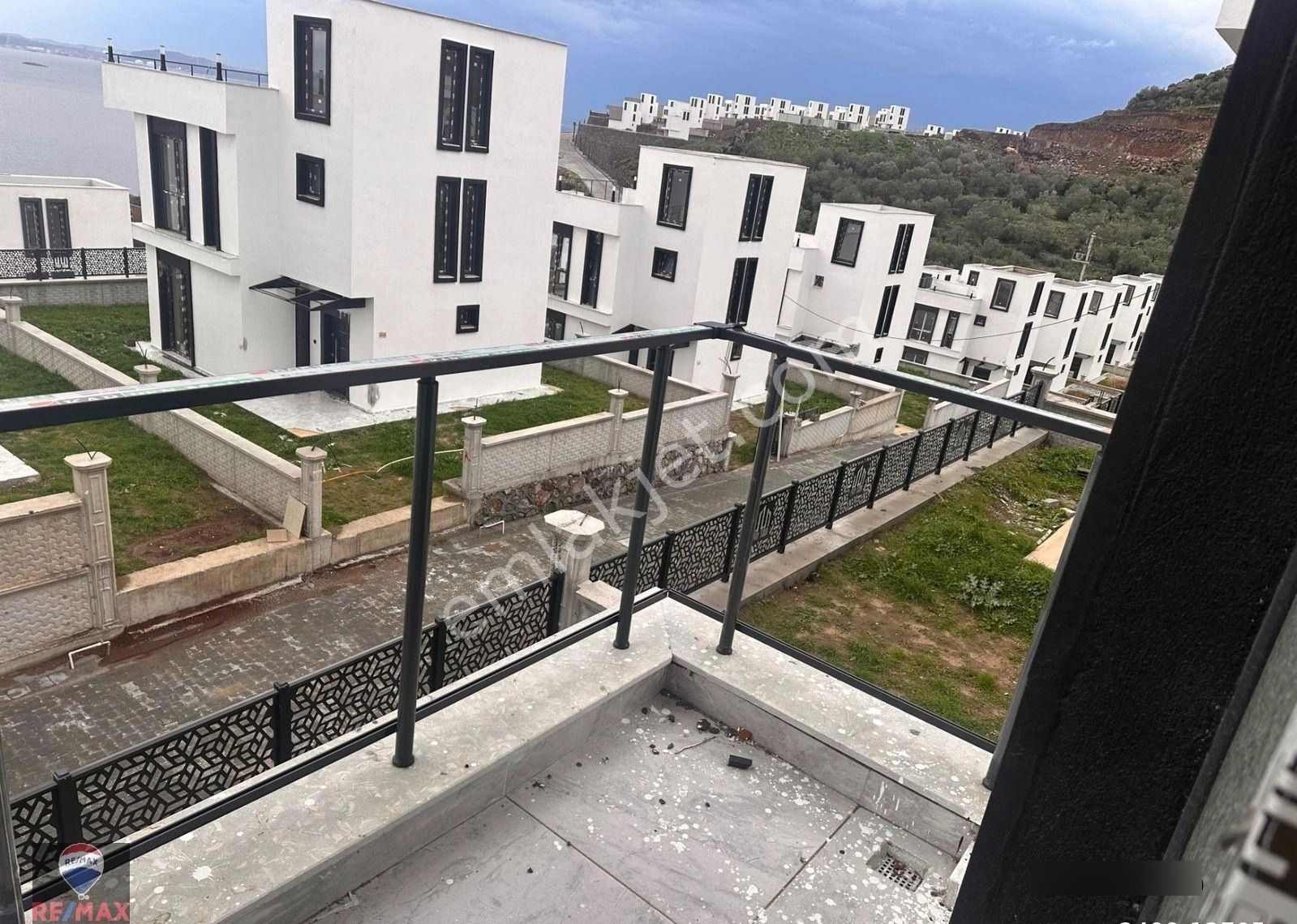 Çandarlı'da Roge Marıne Projesınde Satılık Vılla - Görsel 29