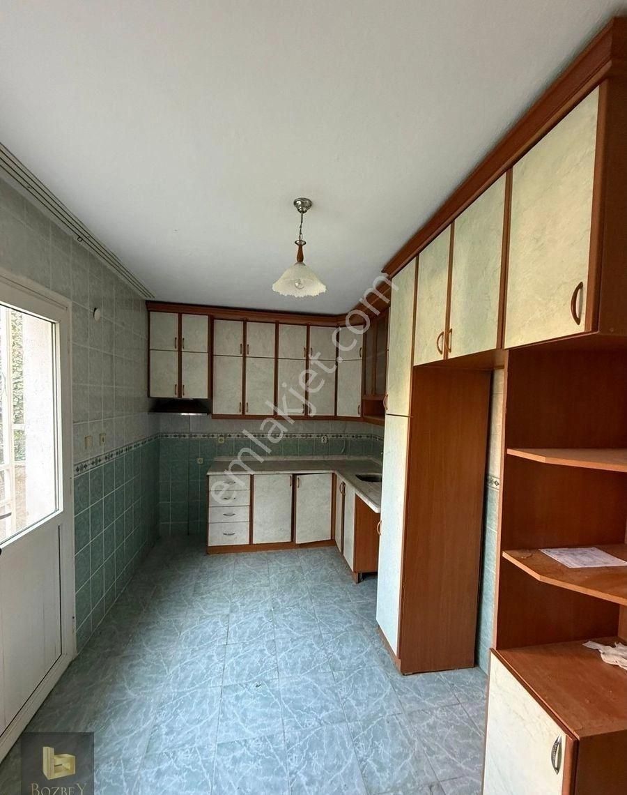Buca Fırat Mah. 2+1 100 M2 Yüksek Giriş Katı Kiralık Daire - Görsel 6