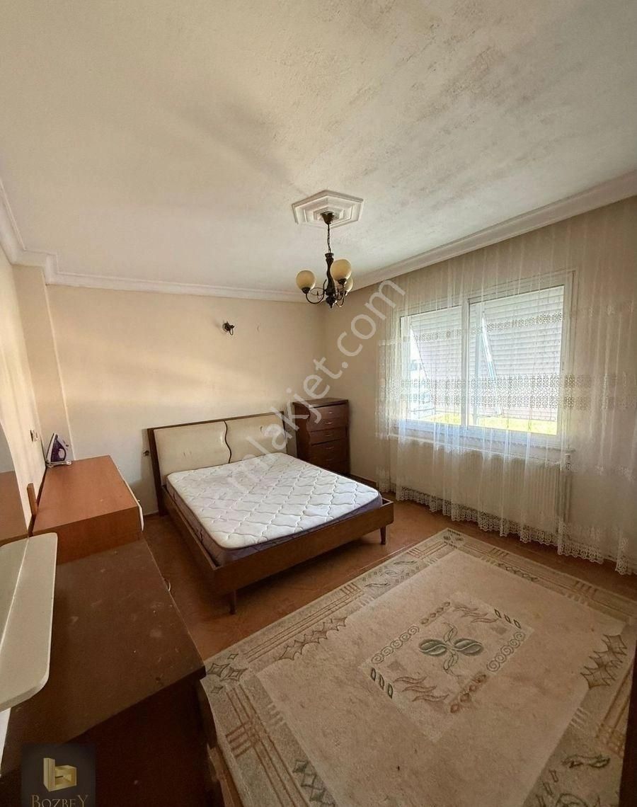 Buca Fırat Mah. 2+1 110 M2 Eşyalı Doğalgazlı Kiralık Daire - Görsel 11