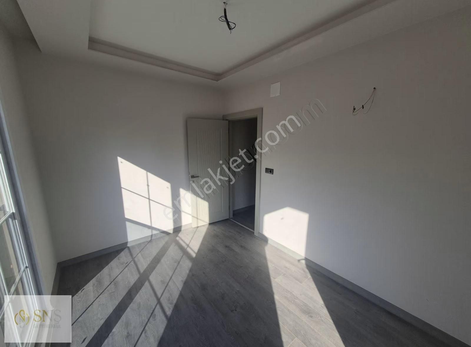 Şehrin İçinde Müstakil Bir Yaşam İçin 5+1 Satılık Villa - Görsel 10