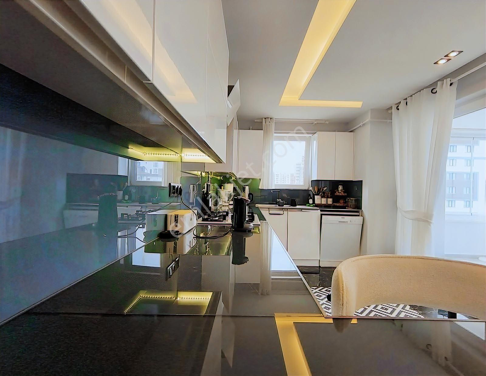 Hasköy Damla Vadi Sitesinde Deniz Manzaralı Satılık 3+1 Daire - Görsel 5