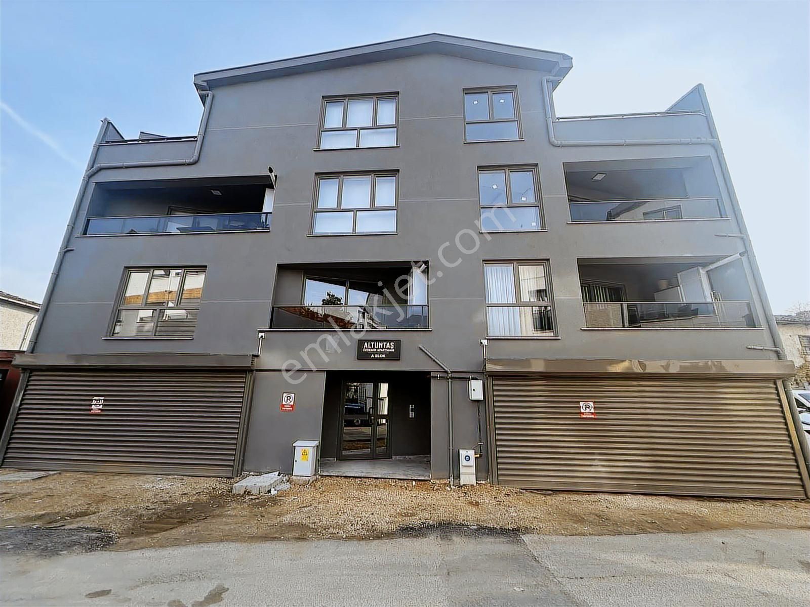 Özlüce 2+1 Kapalı Otopark Fırsat Lüks Konseptli Daire - Görsel 11