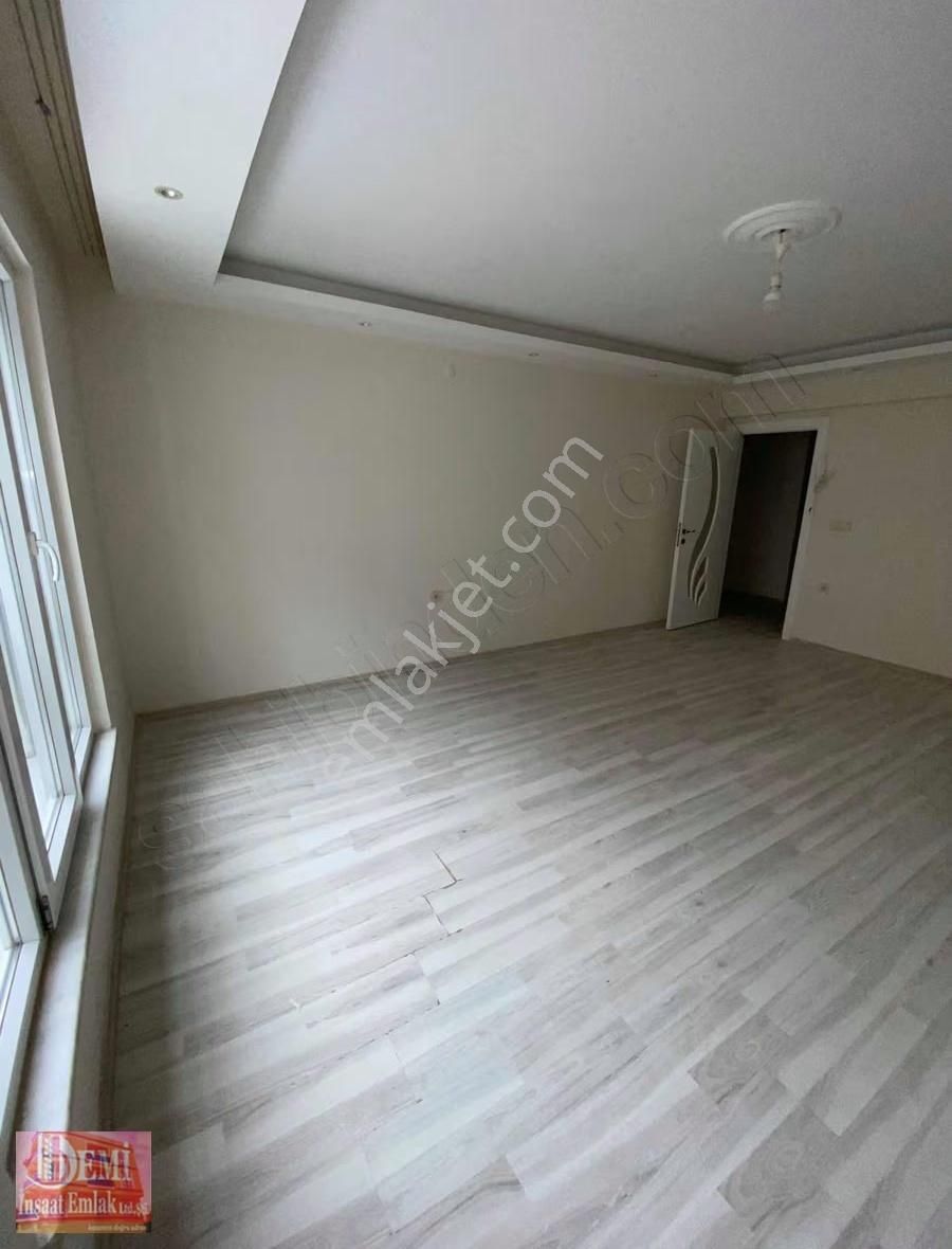 Barbaros Mahallesinde 2+1 Kiralık Daire
