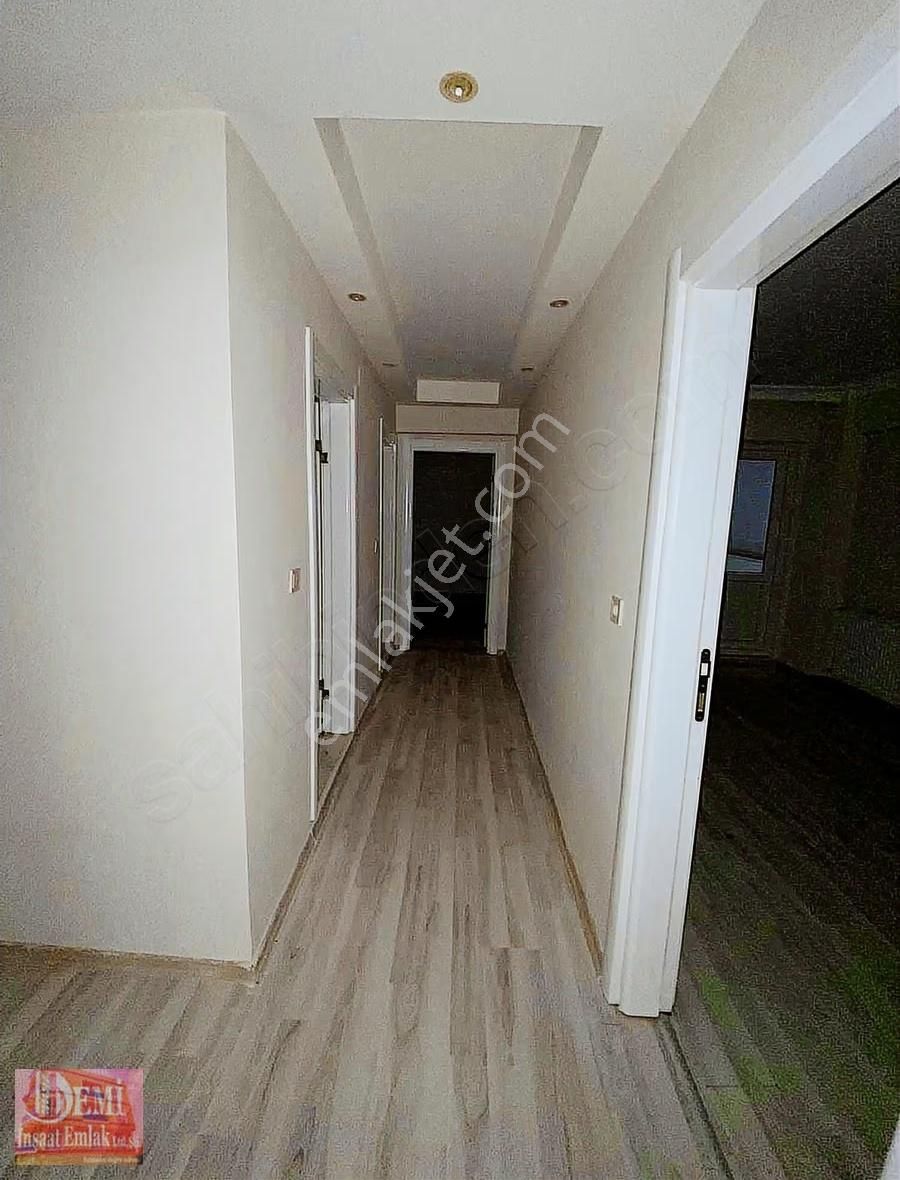 Barbaros Mahallesinde 2+1 Kiralık Daire - Görsel 5