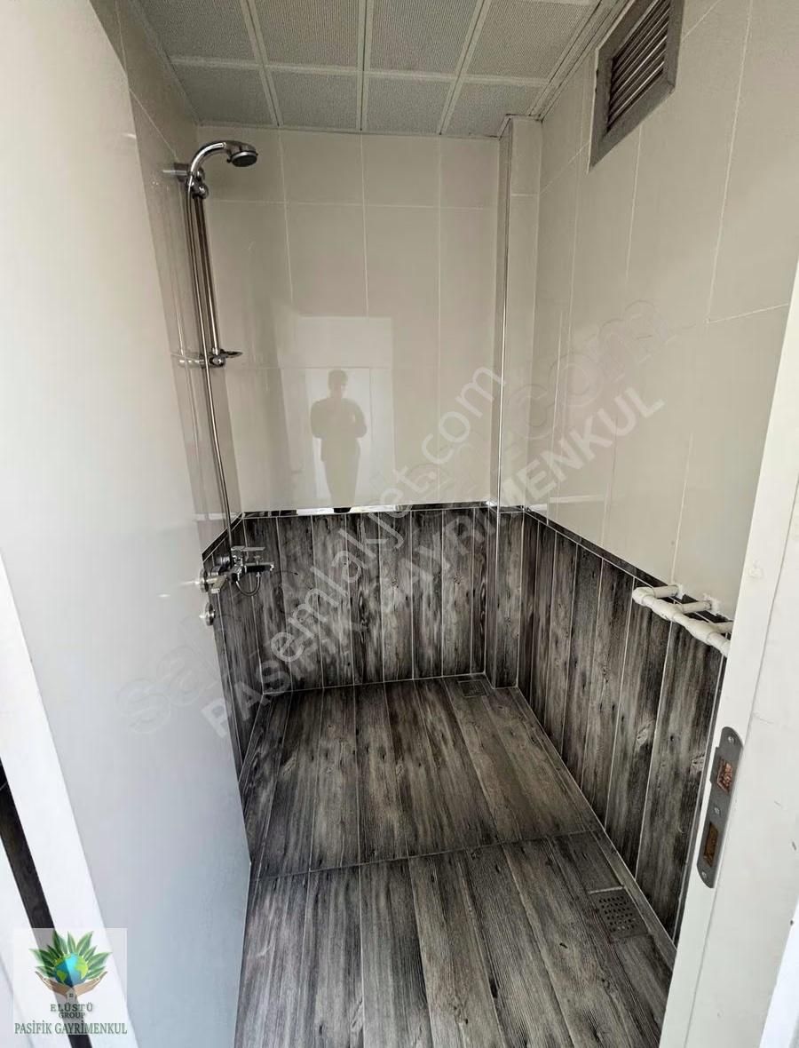 Pasifikten Bayraklı Sakarya Caddesi Üzeri Kiralık 4+1 2 Kat Ofis - Görsel 32
