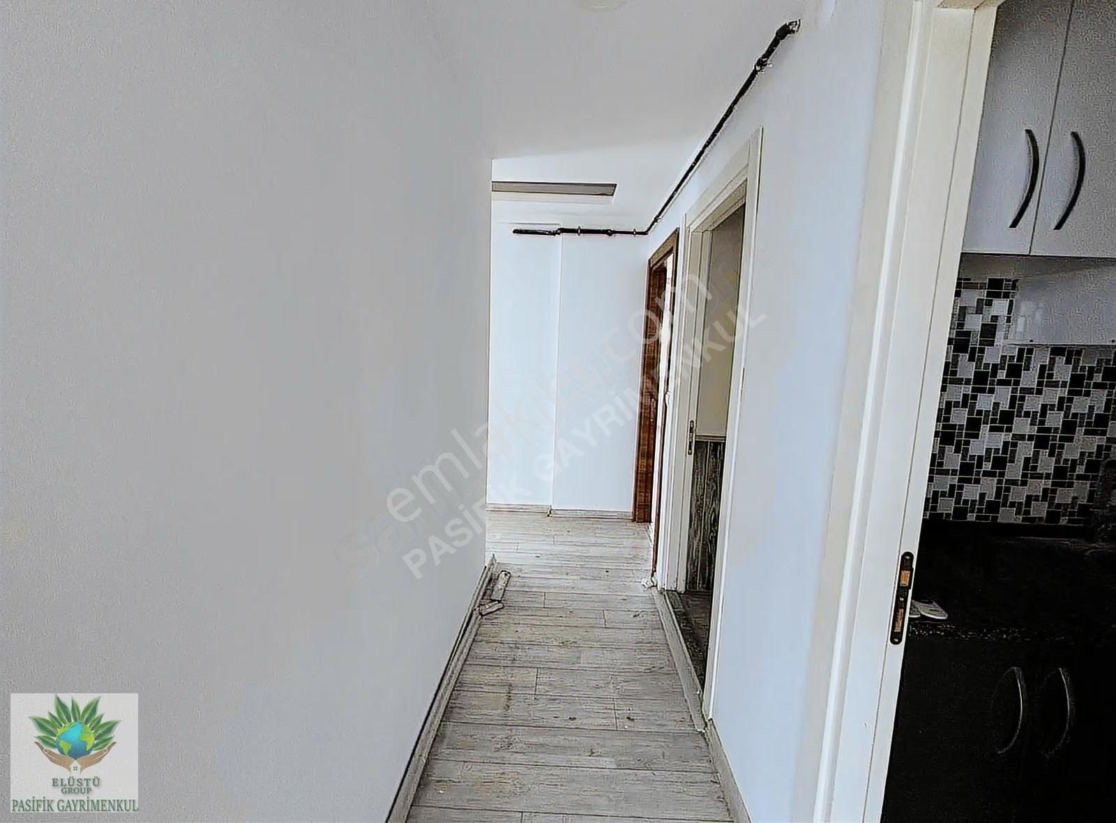 Pasifikten Bayraklı Sakarya Caddesi Üzeri Kiralık 4+1 2 Kat Ofis - Görsel 31