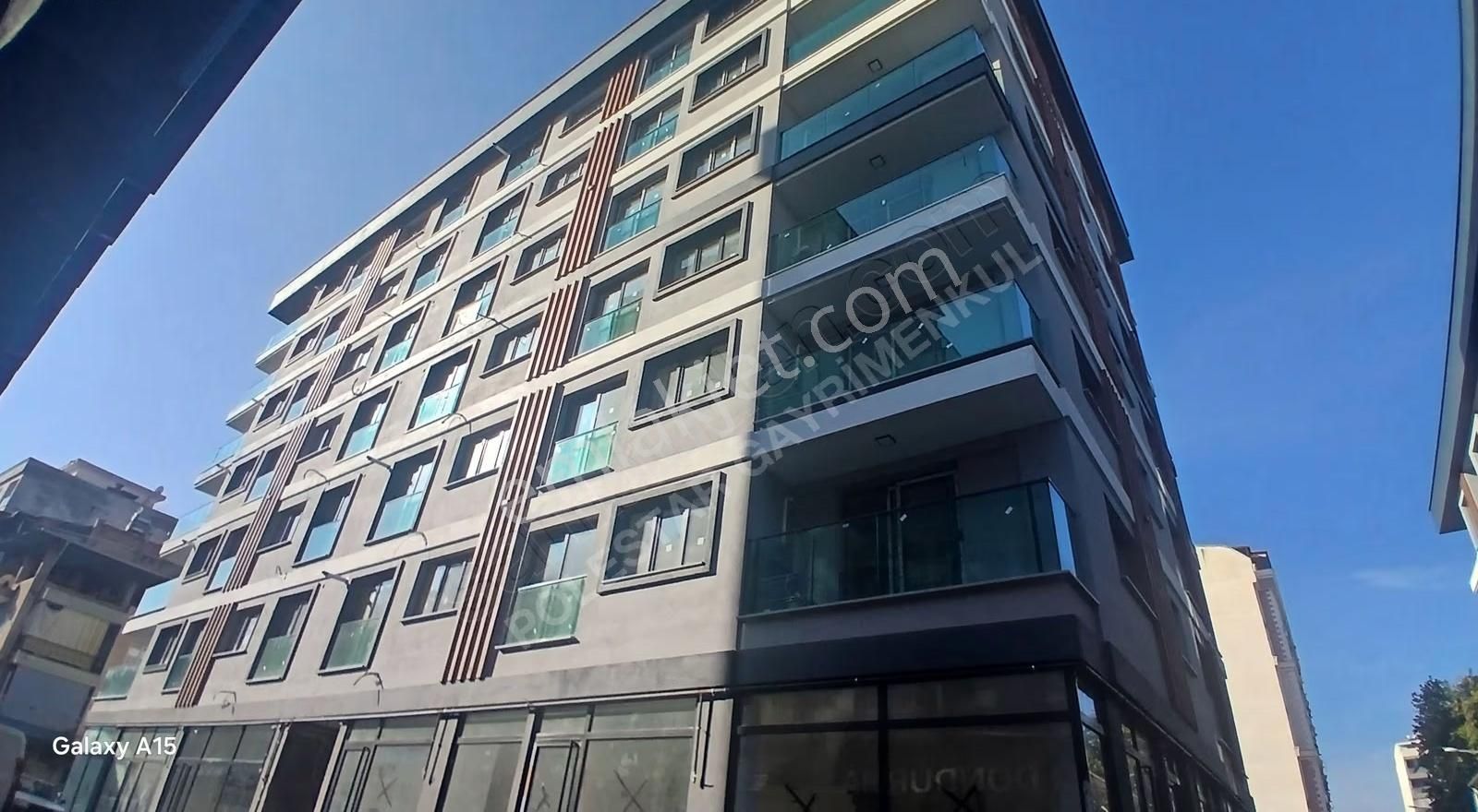 Kapalı Pazar Alanı Hemen Yanında Lüks Kiralık Daire - Görsel 14