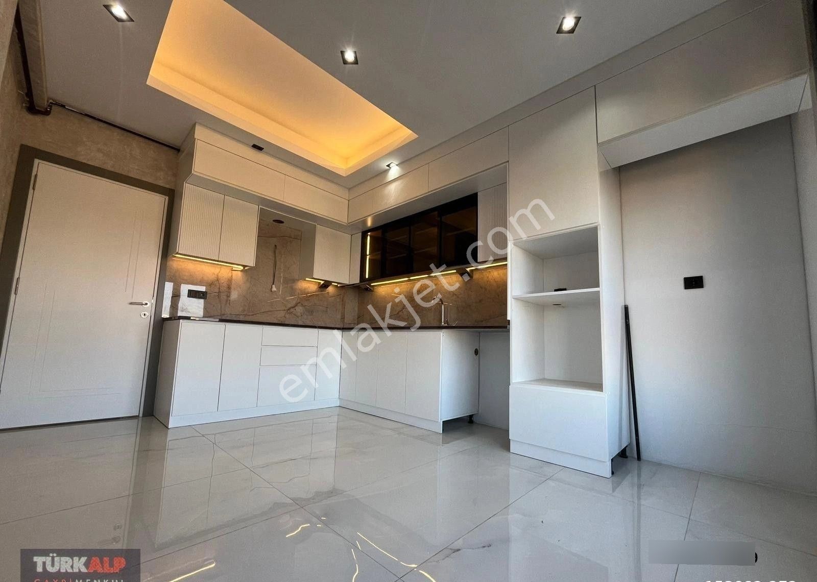 1200 Evlerde Lüks Tasarım 3+1 Daire - Görsel 30